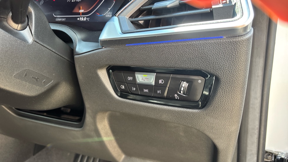 BMW 4 Series M440d xDrive MHT 2dr Step Auto Diesel Coupe - Image 39