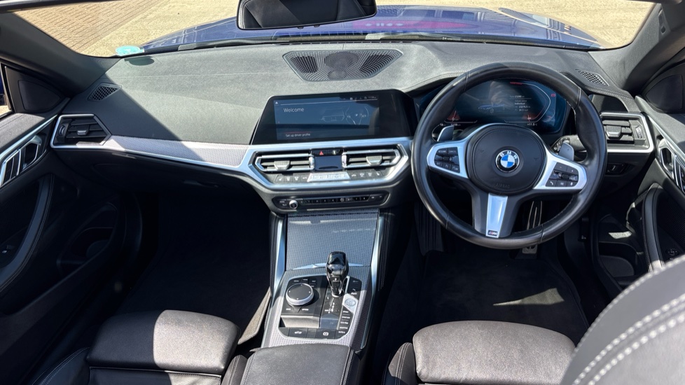 BMW 4 Series 420i M Sport 2dr Step Auto Petrol Convertible - Image 4