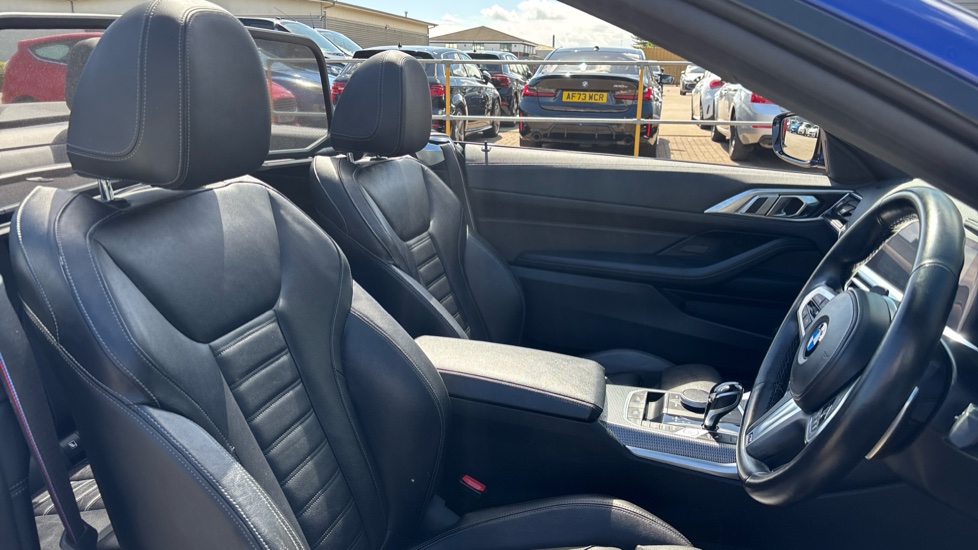 BMW 4 Series 420i M Sport 2dr Step Auto Petrol Convertible - Image 11