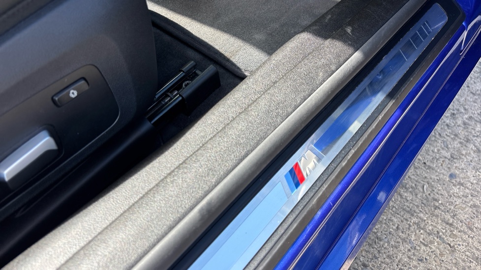 BMW 4 Series 420i M Sport 2dr Step Auto Petrol Convertible - Image 36