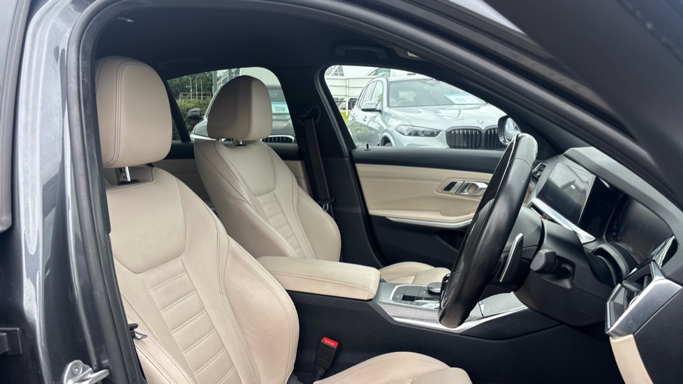 BMW 3 Series 330e xDrive M Sport 4dr Step Auto Saloon - Image 11