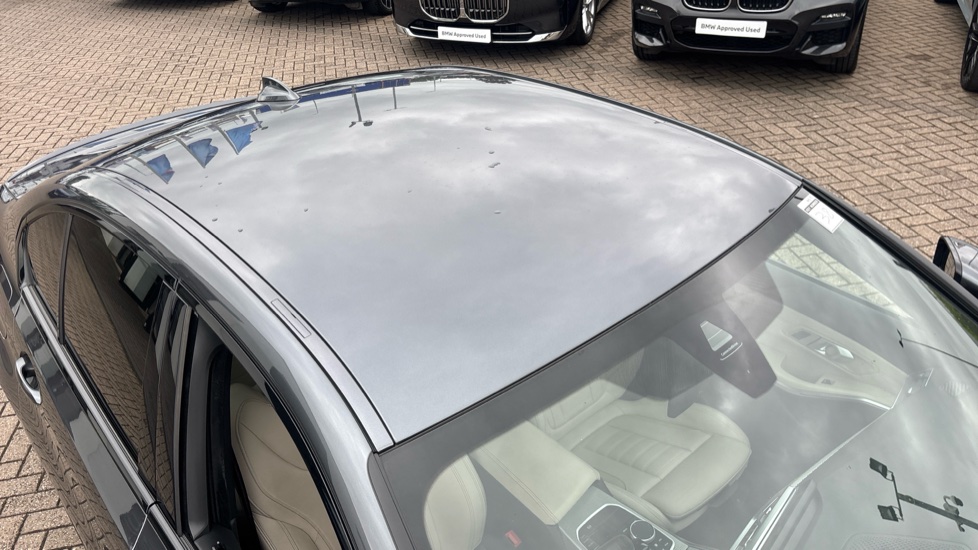 BMW 3 Series 330e xDrive M Sport 4dr Step Auto Saloon - Image 21