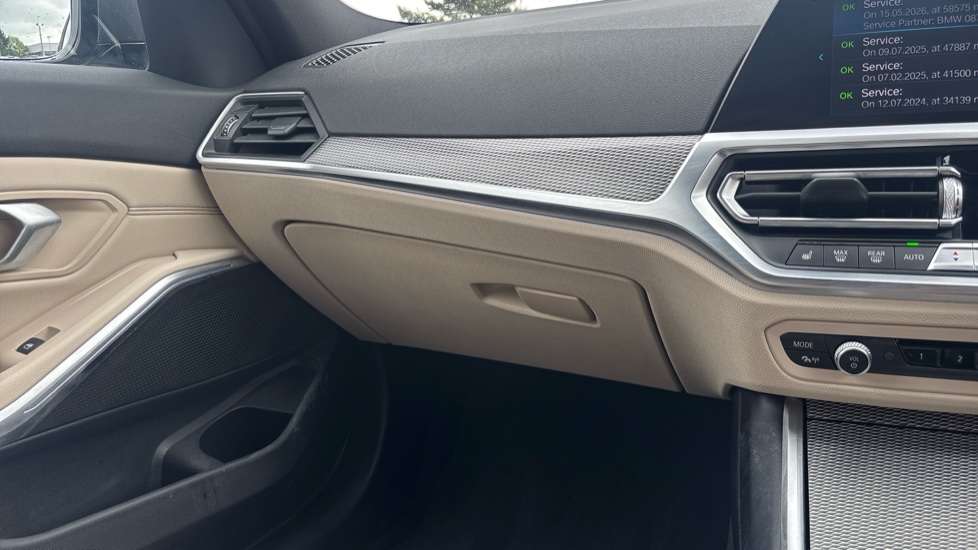BMW 3 Series 330e xDrive M Sport 4dr Step Auto Saloon - Image 51