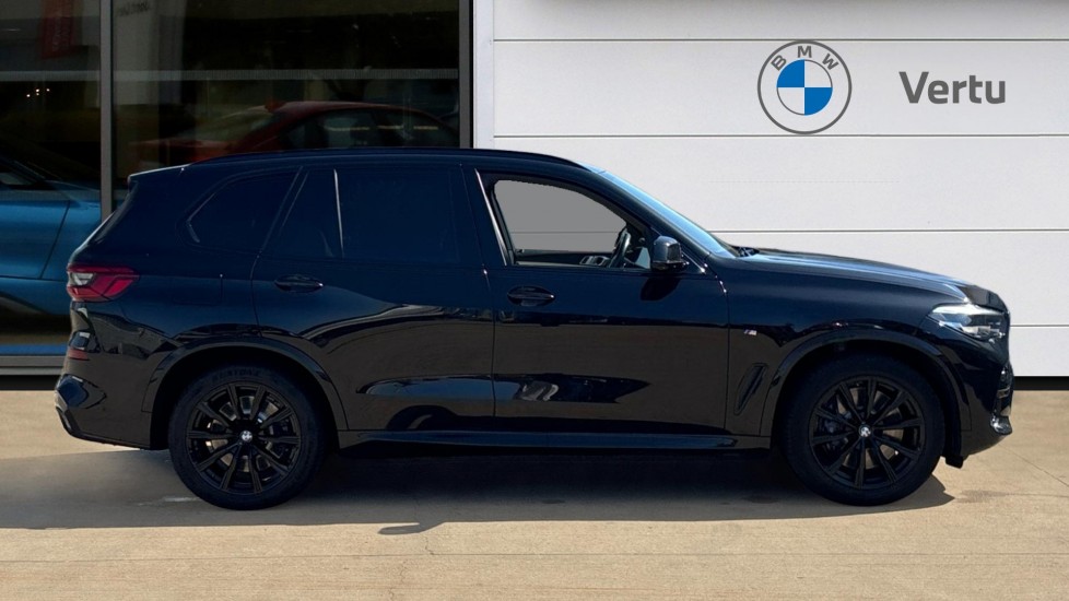 BMW X5 xDrive30d M Sport 5dr Auto Diesel Estate - Image 3