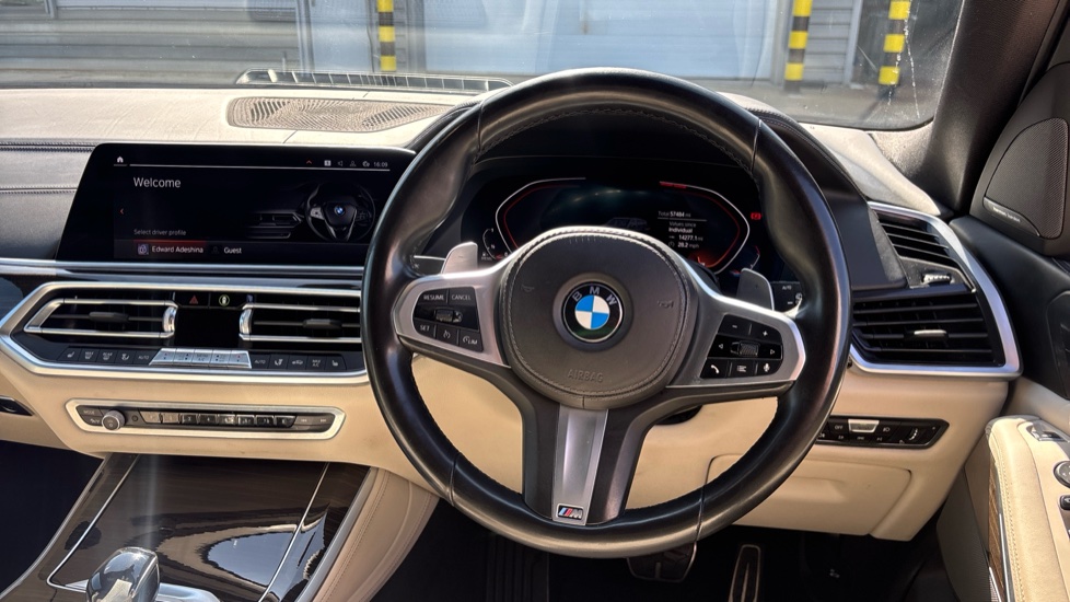 BMW X5 xDrive30d M Sport 5dr Auto Diesel Estate - Image 5