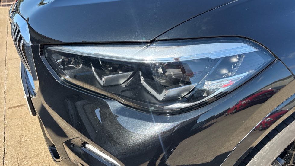 BMW X5 xDrive30d M Sport 5dr Auto Diesel Estate - Image 26