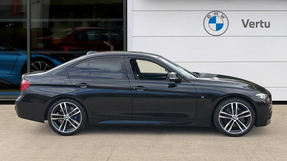 BMW 3 Series 320d M Sport Shadow Edition 4dr Step Auto Diesel Saloon - Image 3