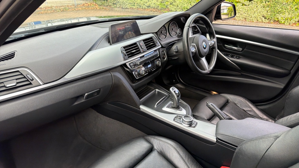 BMW 3 Series 320d M Sport Shadow Edition 4dr Step Auto Diesel Saloon - Image 7