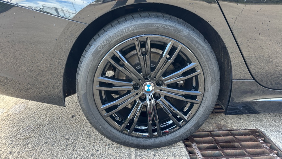 BMW 3 Series 320i M Sport 4dr Step Auto Petrol Saloon - Image 24