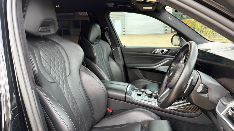 BMW X7 xDrive M60i 5dr Step Auto Petrol Estate - Image 11