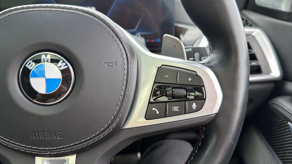 BMW X7 xDrive M60i 5dr Step Auto Petrol Estate - Image 18