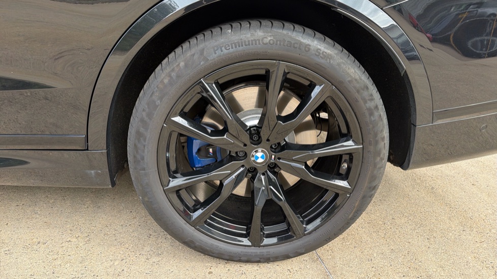 BMW X7 xDrive M60i 5dr Step Auto Petrol Estate - Image 30