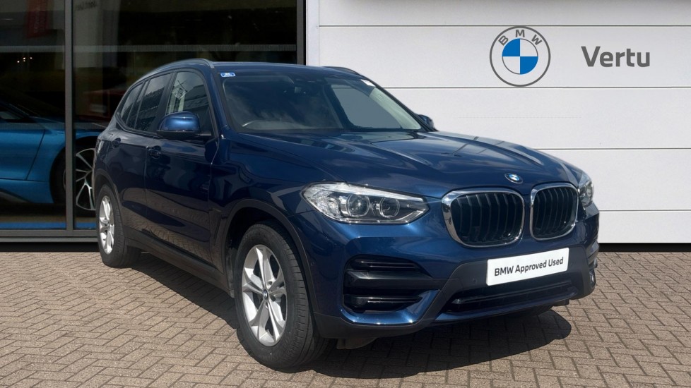 BMW X3 xDrive 30e SE 5dr Auto Estate - Image 1