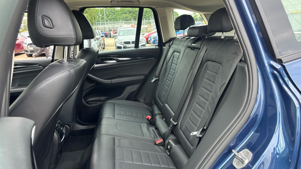 BMW X3 xDrive 30e SE 5dr Auto Estate - Image 12