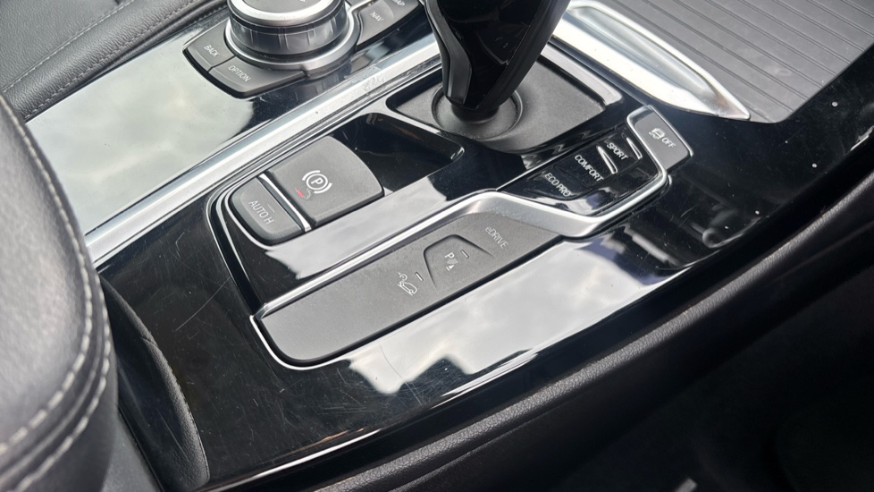 BMW X3 xDrive 30e SE 5dr Auto Estate - Image 19