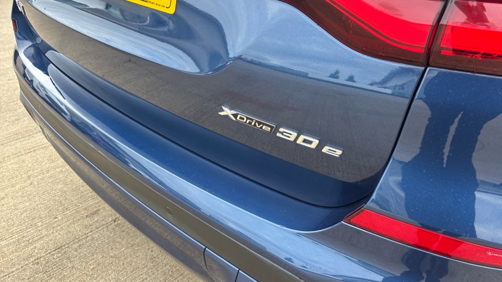 BMW X3 xDrive 30e SE 5dr Auto Estate - Image 31