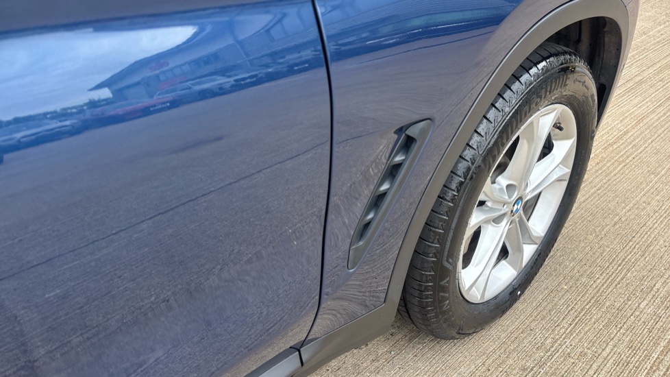 BMW X3 xDrive 30e SE 5dr Auto Estate - Image 35