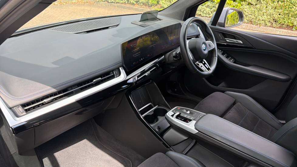 BMW 2 Series 225e xDrive M Sport 5dr DCT Hatchback - Image 7