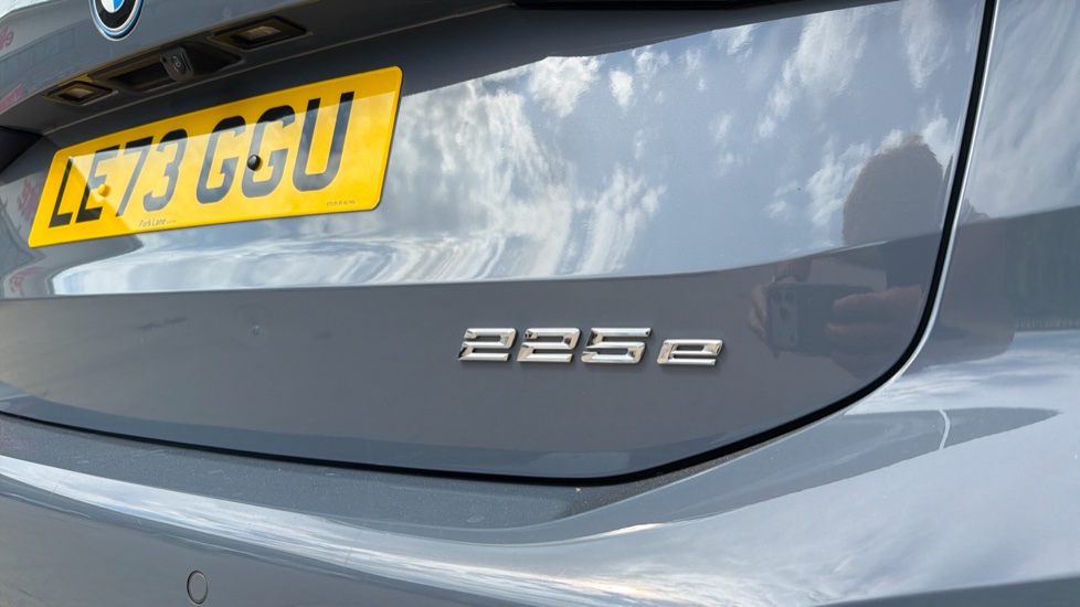 BMW 2 Series 225e xDrive M Sport 5dr DCT Hatchback - Image 32