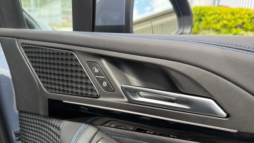 BMW 2 Series 225e xDrive M Sport 5dr DCT Hatchback - Image 38