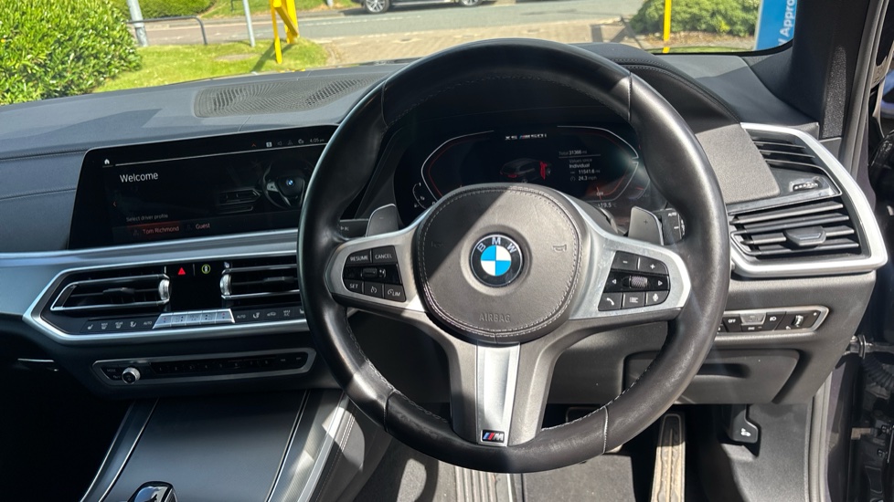 BMW X5 xDrive M50i 5dr Auto Petrol Estate - Image 5