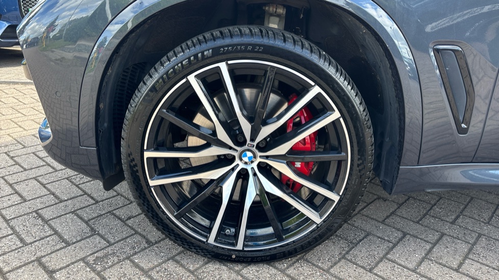 BMW X5 xDrive M50i 5dr Auto Petrol Estate - Image 25