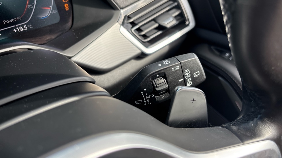 BMW X5 xDrive M50i 5dr Auto Petrol Estate - Image 40