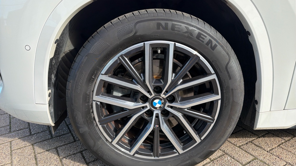 BMW X1 sDrive 20i MHT M Sport 5dr Step Auto Petrol Estate - Image 26