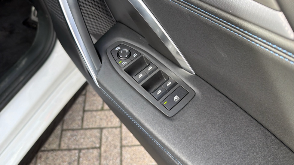 BMW X1 sDrive 20i MHT M Sport 5dr Step Auto Petrol Estate - Image 34