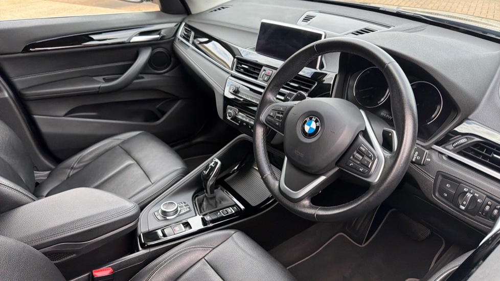 BMW X1 xDrive 20i xLine 5dr Step Auto Petrol Estate - Image 6