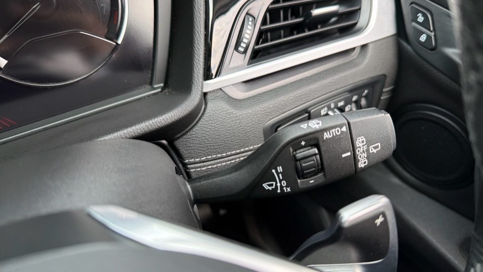 BMW X1 xDrive 20i xLine 5dr Step Auto Petrol Estate - Image 37