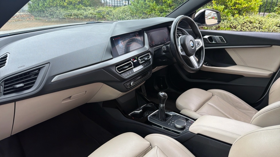 BMW 2 Series 218i [136] M Sport 4dr Petrol Saloon - Image 7