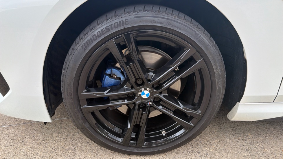 BMW 2 Series 218i [136] M Sport 4dr Petrol Saloon - Image 27