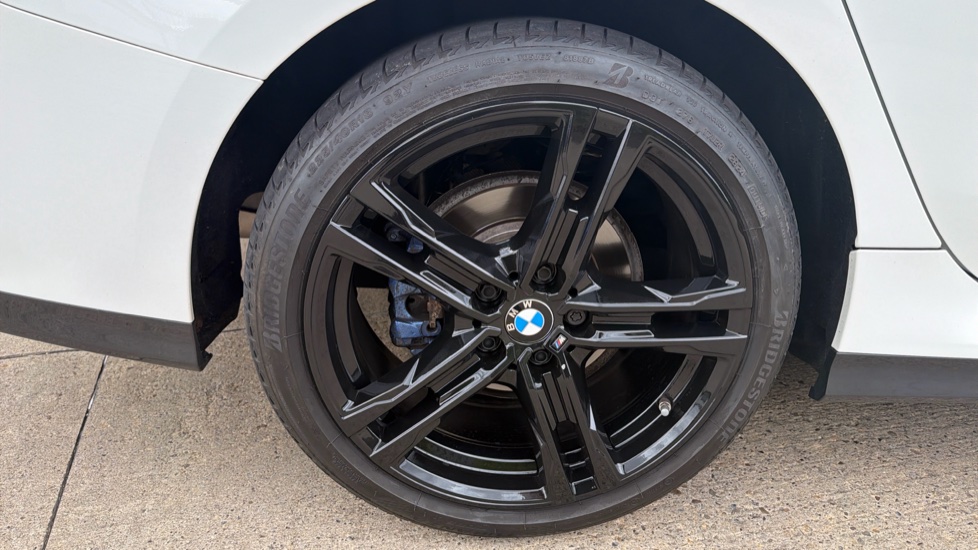 BMW 2 Series 218i [136] M Sport 4dr Petrol Saloon - Image 32