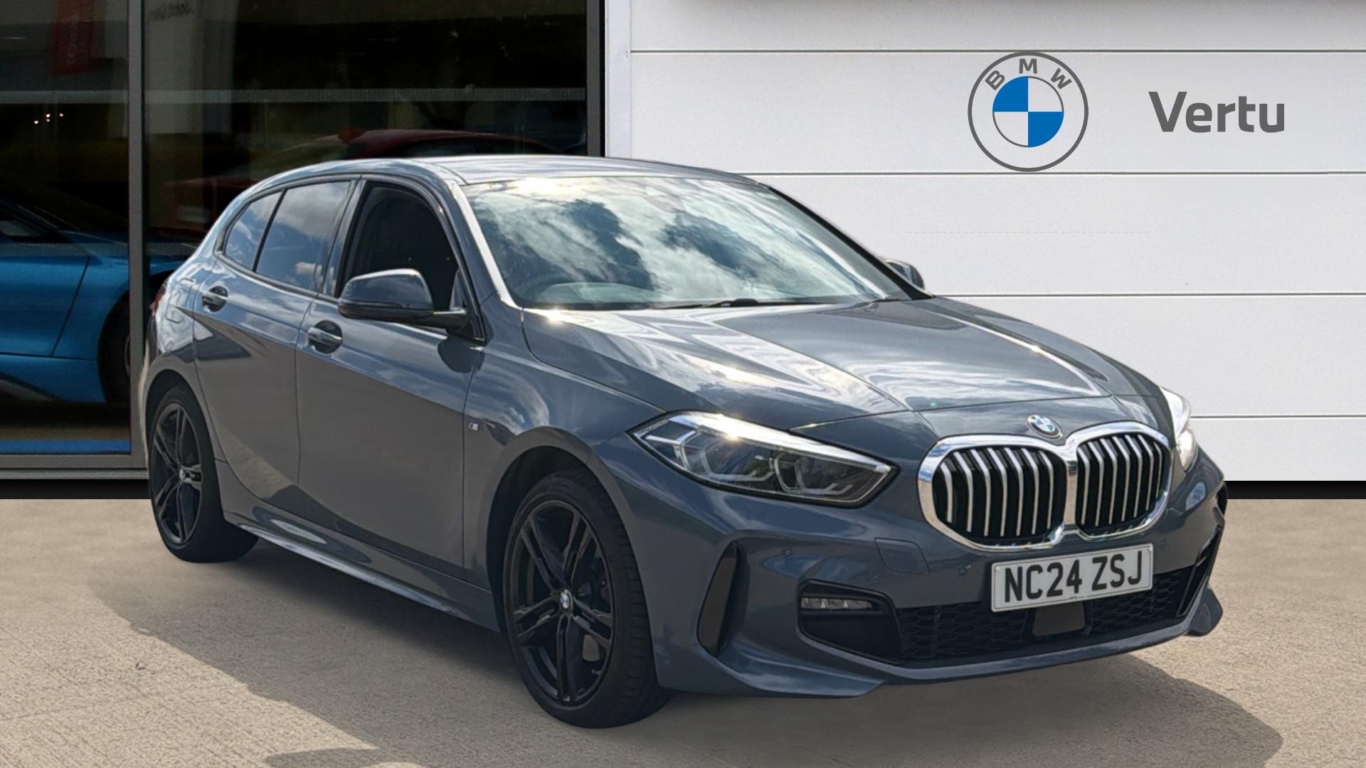 BMW 1 Series listing photo