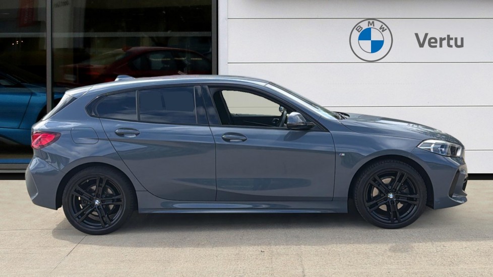 BMW 1 Series 118i [136] M Sport 5dr Step Auto [LCP] Petrol Hatchback - Image 3