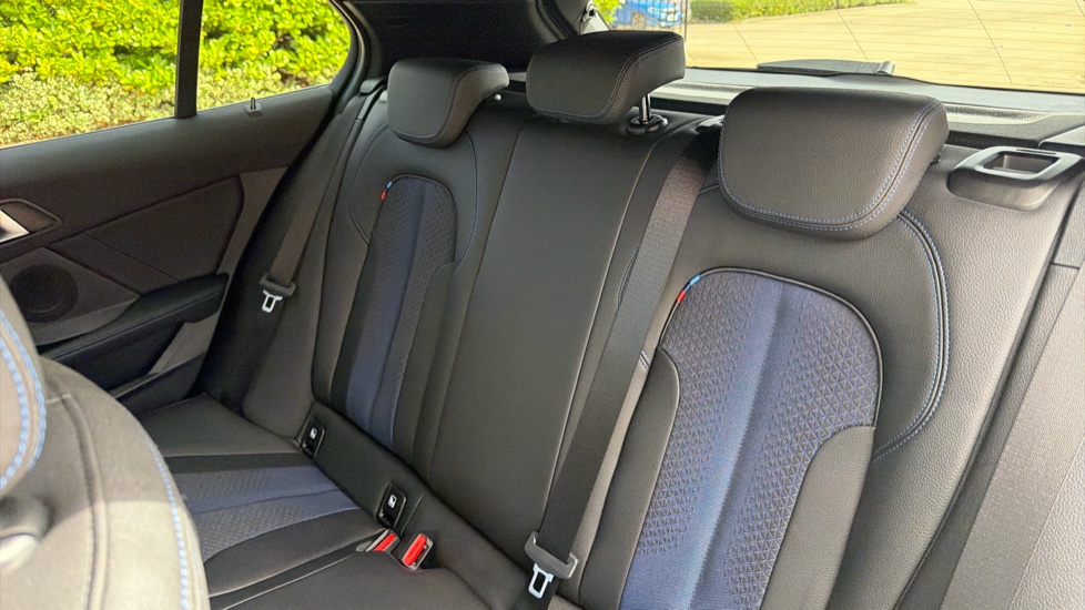 BMW 1 Series 118i [136] M Sport 5dr Step Auto [LCP] Petrol Hatchback - Image 12