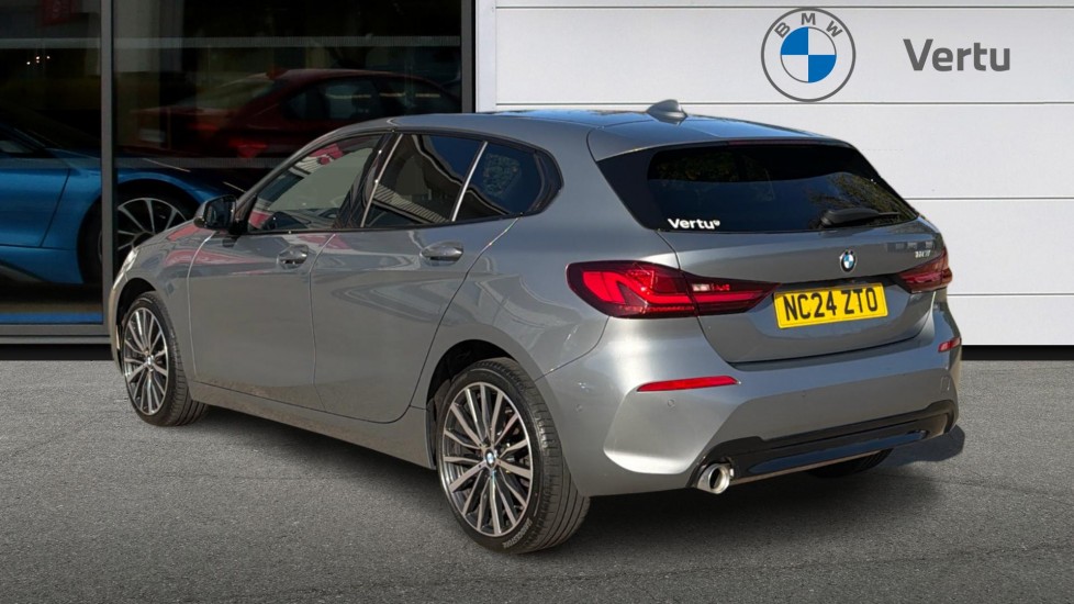 BMW 1 Series 118i [136] Sport 5dr [Live Cockpit Professional] Petrol Hatchback - Image 2