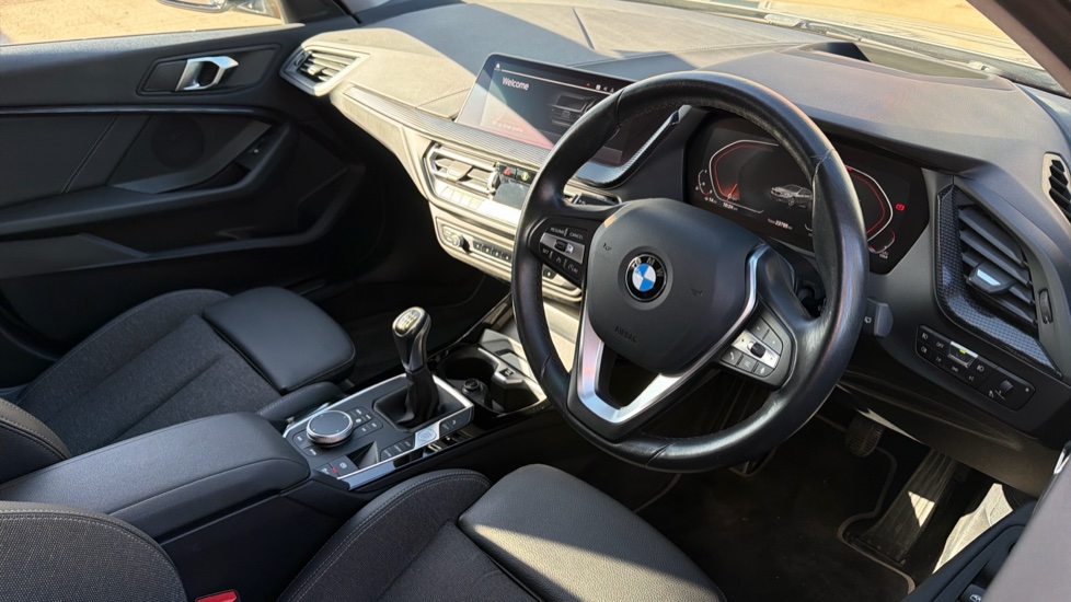 BMW 1 Series 118i [136] Sport 5dr [Live Cockpit Professional] Petrol Hatchback - Image 6