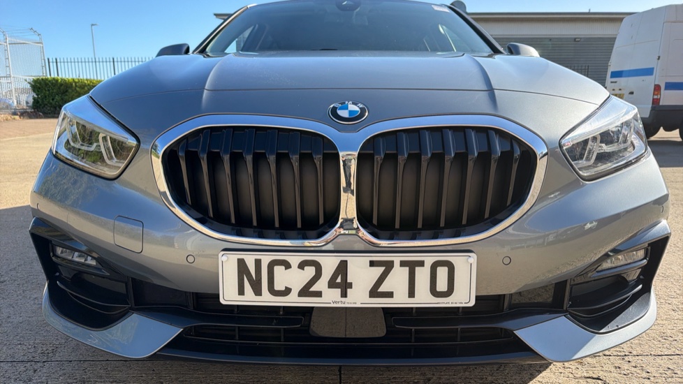 BMW 1 Series 118i [136] Sport 5dr [Live Cockpit Professional] Petrol Hatchback - Image 25