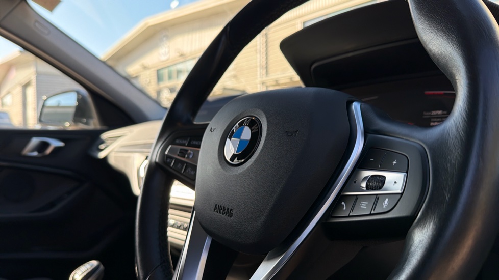 BMW 1 Series 118i [136] Sport 5dr [Live Cockpit Professional] Petrol Hatchback - Image 36