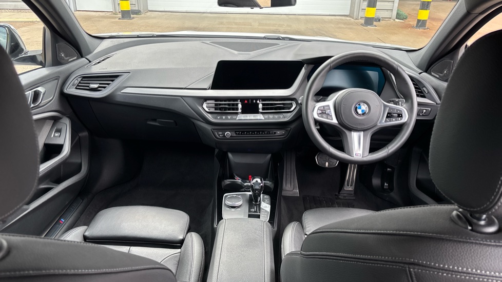 BMW 1 Series 118i M Sport 5dr Step Auto Petrol Hatchback - Image 4