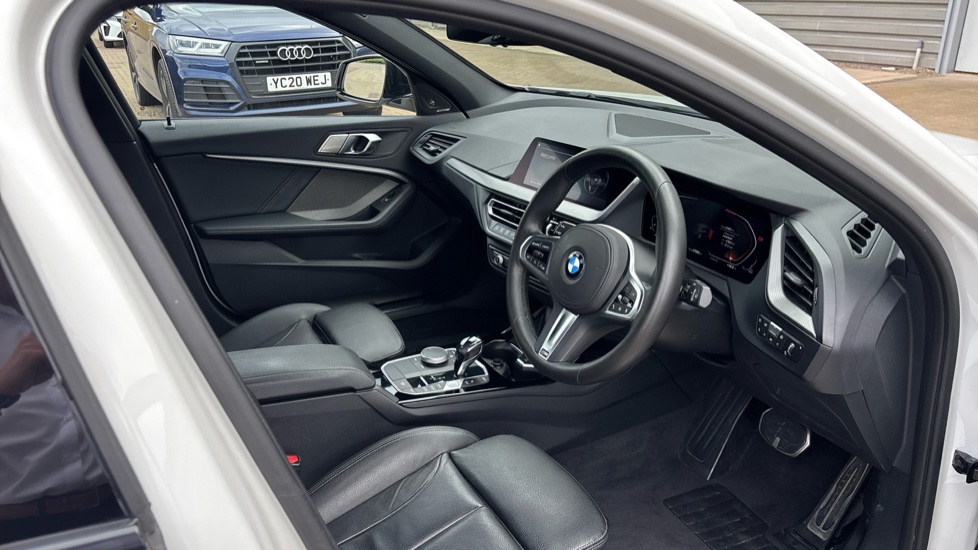 BMW 1 Series 118i M Sport 5dr Step Auto Petrol Hatchback - Image 6