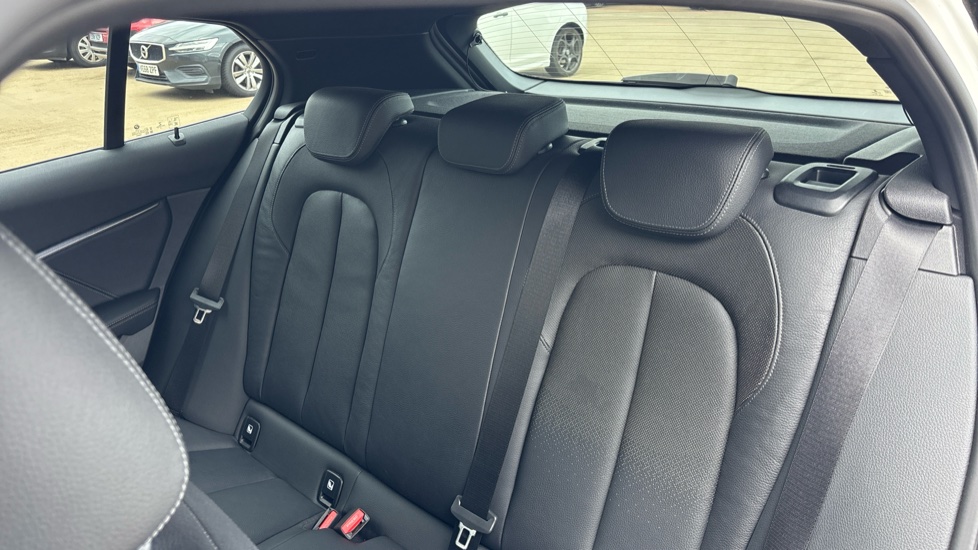 BMW 1 Series 118i M Sport 5dr Step Auto Petrol Hatchback - Image 12