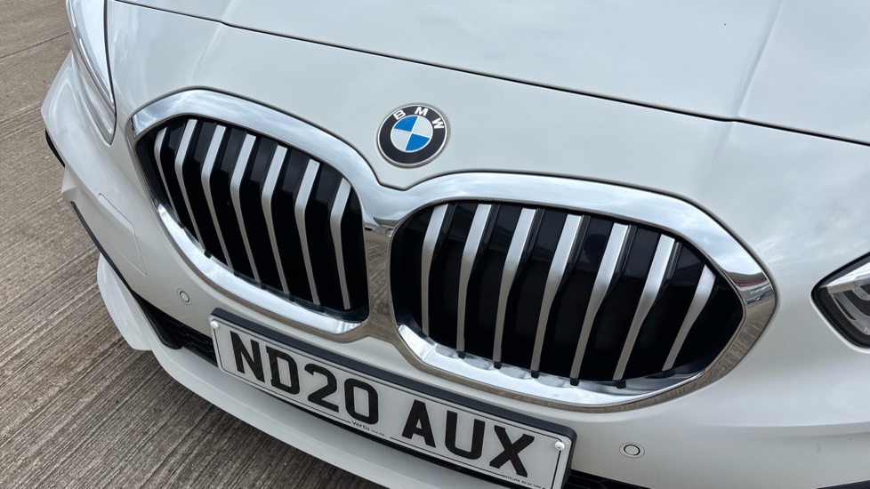 BMW 1 Series 118i M Sport 5dr Step Auto Petrol Hatchback - Image 32