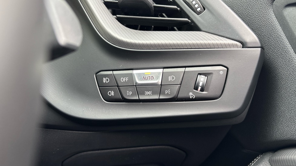 BMW 1 Series 118i M Sport 5dr Step Auto Petrol Hatchback - Image 35