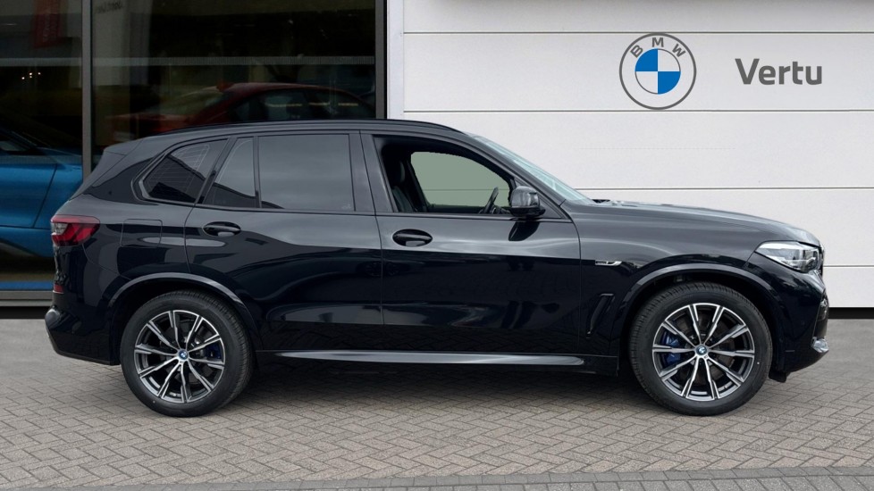 BMW X5 xDrive45e M Sport 5dr Auto Estate - Image 3