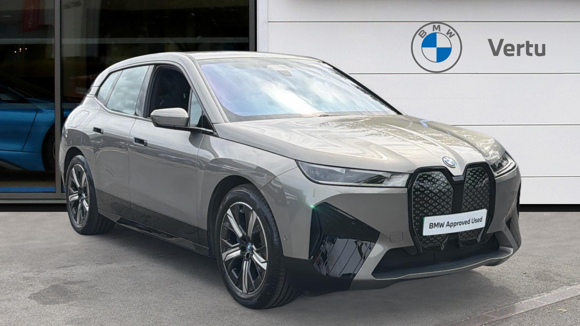 BMW iX listing photo