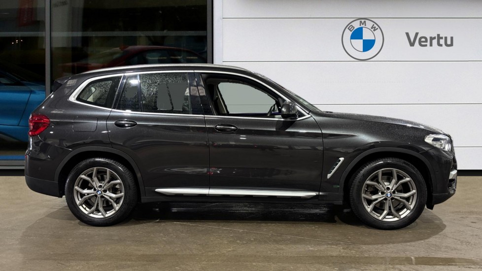 BMW X3 xDrive20i xLine 5dr Step Auto Petrol Estate - Image 3