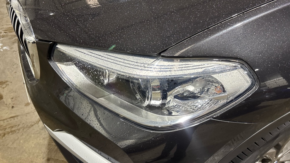 BMW X3 xDrive20i xLine 5dr Step Auto Petrol Estate - Image 33